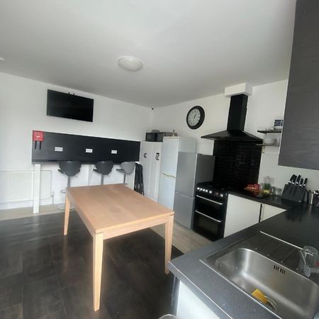 Edinburgh West Side Hostel מראה חיצוני תמונה